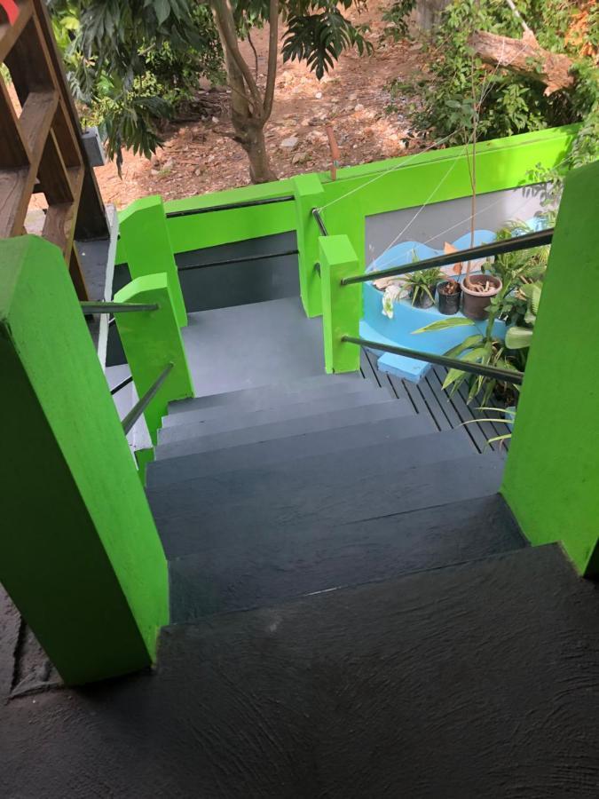 Vieques Good Vibe Guest House ภายนอก รูปภาพ
