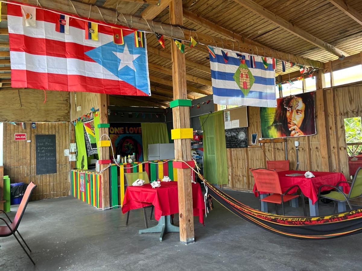 Vieques Good Vibe Guest House ภายนอก รูปภาพ