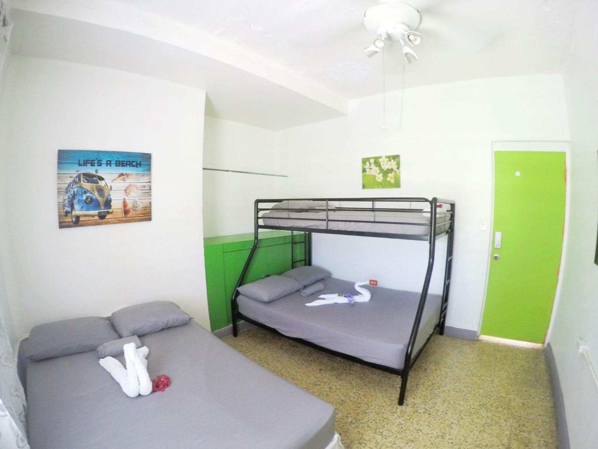 Vieques Good Vibe Guest House ภายนอก รูปภาพ